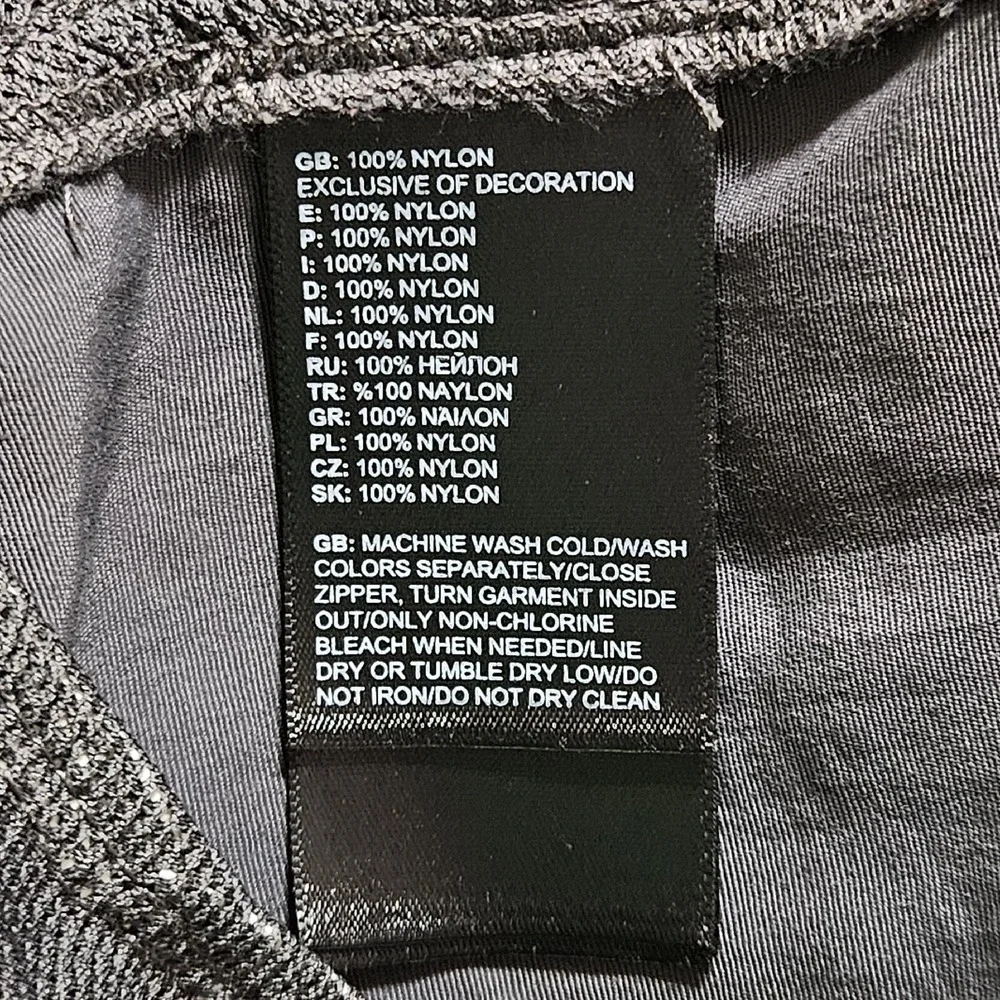 The North Face Men's Size S Class V Swim Trunks Mesh Liner Pockets Gray Campfire